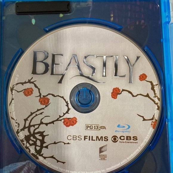 Beastly (Blu-ray, 2011) - Picture 2 of 3